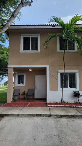 13900 SW 172nd Ln, Miami, FL 33177