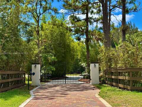 7219 Wilson Rd, West Palm Beach, FL 33413