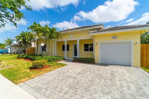 2868 NE 3rd Dr, Homestead, FL 33033
