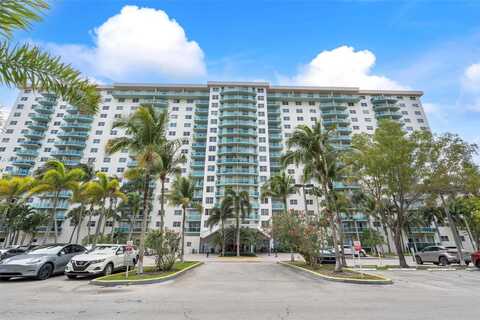 19390 Collins Ave, Sunny Isles Beach, FL 33160