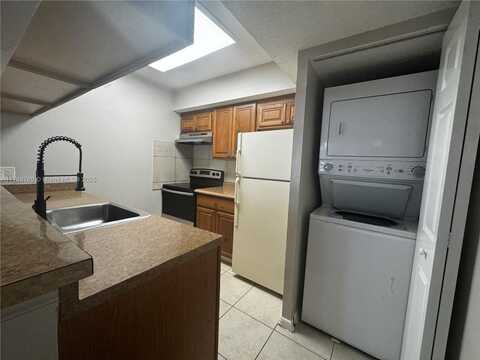 5672 Rock Island Rd, Tamarac, FL 33319