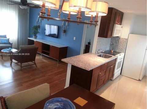 1195 Marseille Dr, Miami Beach, FL 33141