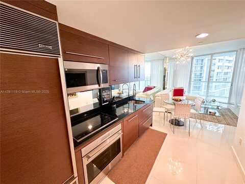 495 Brickell Ave, Miami, FL 33131