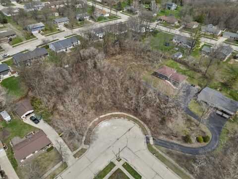 2149 Briar Dr, West Bend, WI 53090