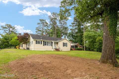 375 Calloway Drive, Macon, GA 31204