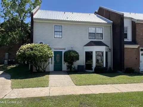 928 Courthouse Road, Gulfport, MS 39507