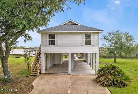 133 Pinecrest Drive, Pass Christian, MS 39571