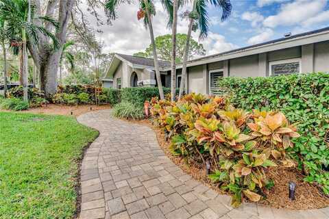 1397 88TH AVENUE N, Saint Petersburg, FL 33702
