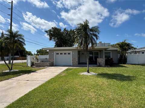 5800 DARTMOUTH AVENUE N, Saint Petersburg, FL 33710