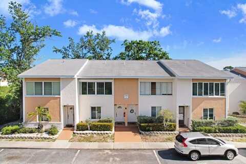 563 99TH AVENUE N, Saint Petersburg, FL 33702