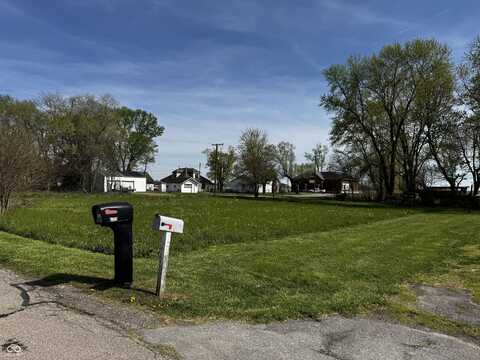 00 Gambold Street, Columbus, IN 47203