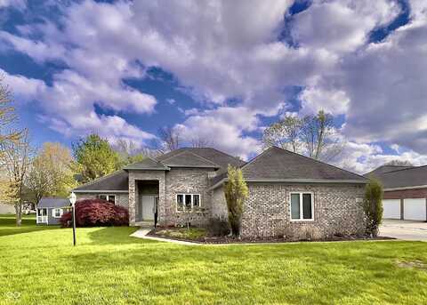 5441 Red Hawk Lane, Greenwood, IN 46142