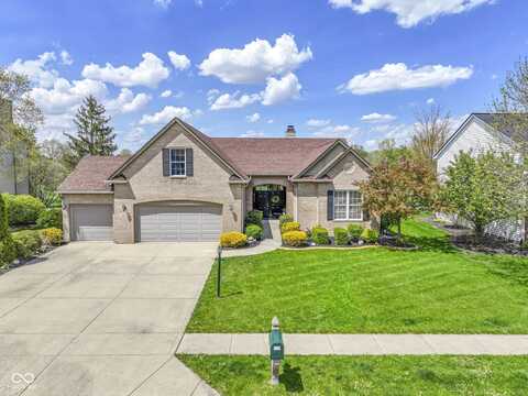 8324 Thorn Bend Drive, Indianapolis, IN 46278