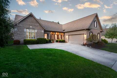 9626 Oakhaven Court, Indianapolis, IN 46256