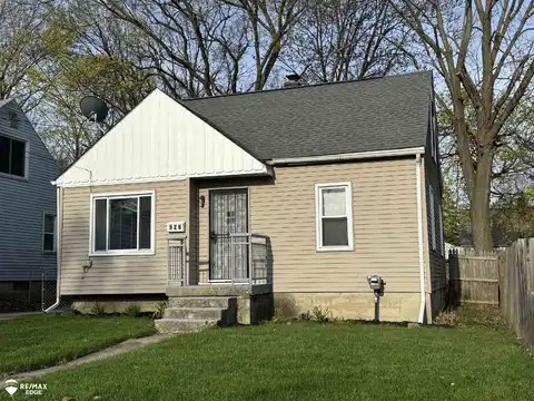 928 Johnson, Flint, MI 48532