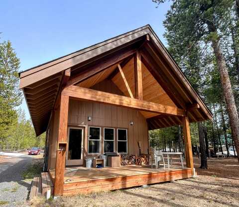 11762 Hemlock Creek Road, Crescent Lake, OR 97733