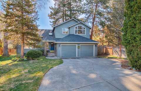 922 SE Sunwood Court, Bend, OR 97702