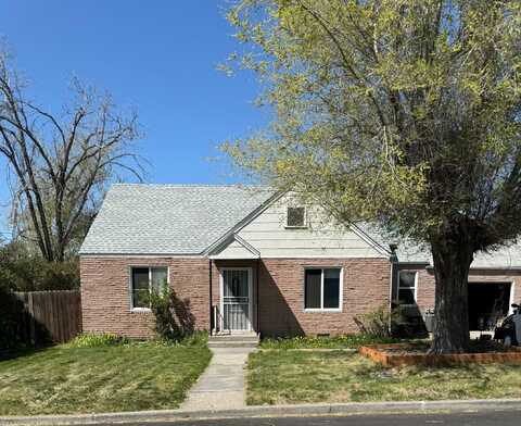 300 NE 7th Street, Madras, OR 97741