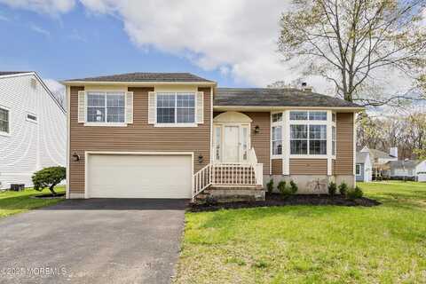 2 Honey Locust Lane, Howell, NJ 07731