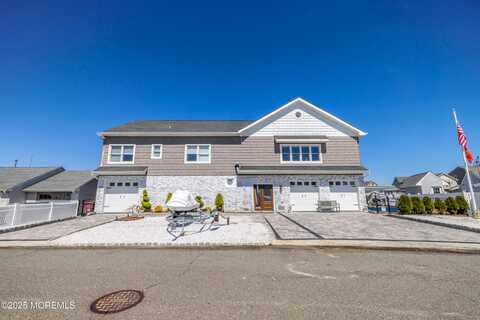 241 Fernwood, Bayville, NJ 08721