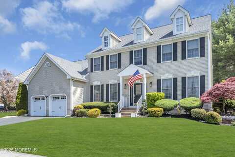43 Periwinkle Circle, Tinton Falls, NJ 07712