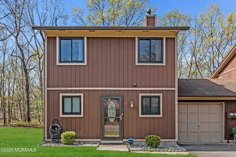 13 Owl Road, Howell, NJ 07731