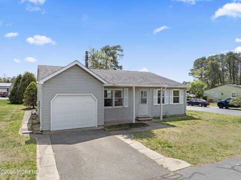 82 Falmouth Avenue, Whiting, NJ 08759