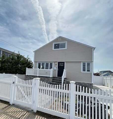 3350 Colony Drive, Baldwin, NY 11510