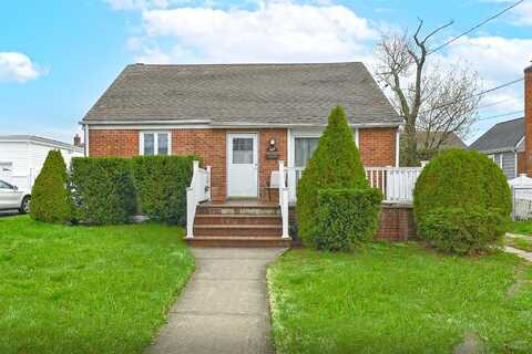 467 Hull Street, East Meadow, NY 11554