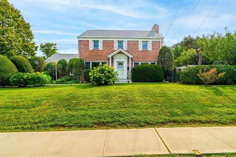 80 McKinley Avenue, White Plains, NY 10606