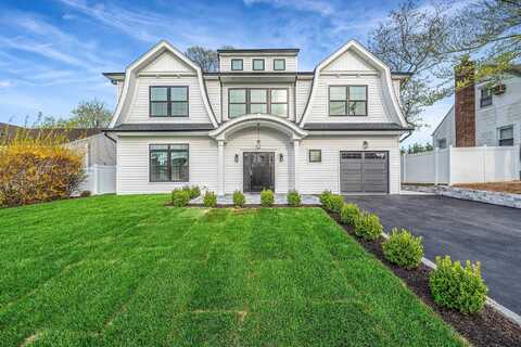 2767 Essex Court, Oceanside, NY 11572