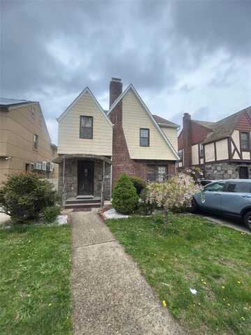 142-23 58th Avenue, Flushing, NY 11355