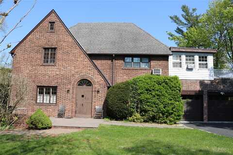 6 TUDDINGTON Road, Great Neck, NY 11023