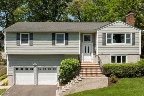 34 E Slope Road, Bayville, NY 11709