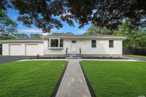 342 Wellwood Drive, Shirley, NY 11967