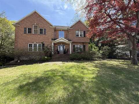 48 Hennessey Drive, Huntington, NY 11743