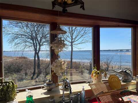 99-66 Lockwood Court, Howard Beach, NY 11414
