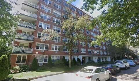 172-70 Highland Avenue, Jamaica, NY 11432