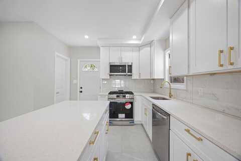 1463 William Place, Bronx, NY 10461