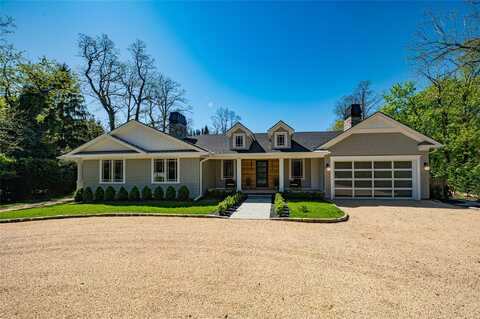 100 Greenlawn Road, Huntington, NY 11743