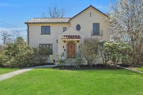 224 Storer Avenue, New Rochelle, NY 10801