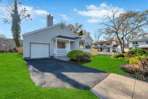 1 Sutton Avenue, Huntington, NY 11743