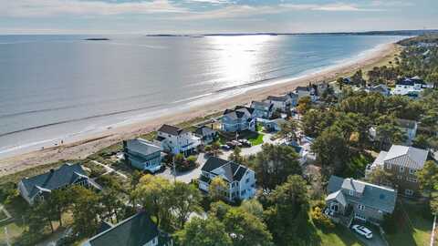 19 Dune Avenue, Saco, ME 04072