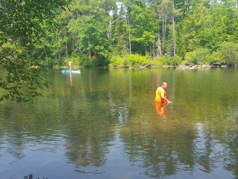594 River Road, Windham, ME 04062