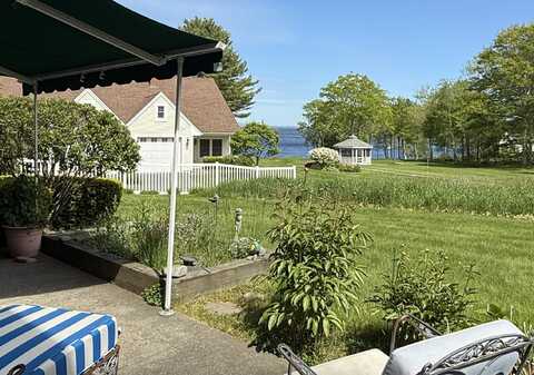 91 Dockside Lane, Belfast, ME 04915