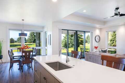 1347 Lake Pointe Drive, Bigfork, MT 59911