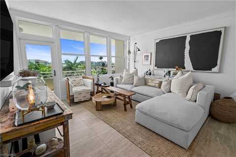 240 Seaview, MARCO ISLAND, FL 34145
