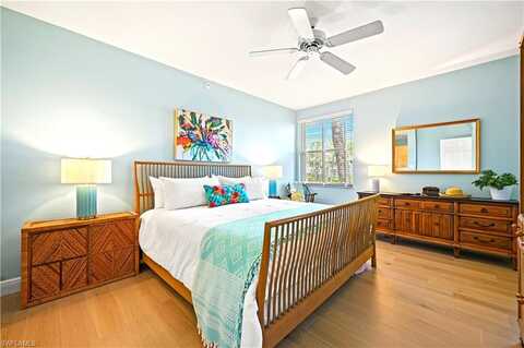 27071 Lake Harbor, BONITA SPRINGS, FL 34134