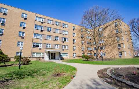 2035 W Granville Avenue, Chicago, IL 60659