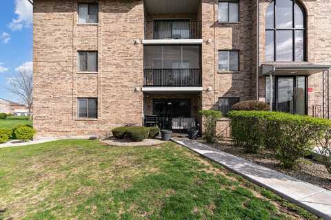 13324 W Circle Drive, Crestwood, IL 60418